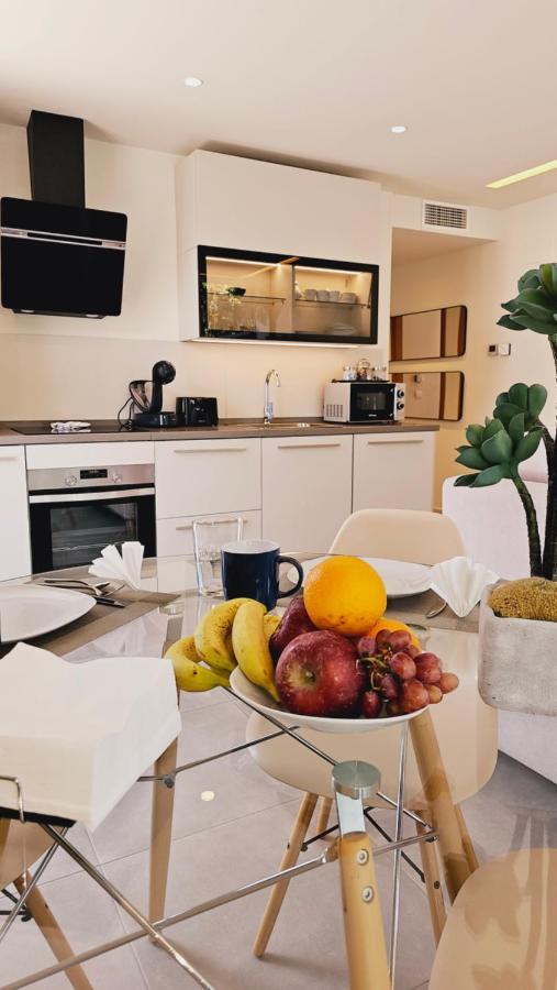Nogalera Quintessence Apartment With Private Parking By Namaste Elite Torremolinos Luaran gambar