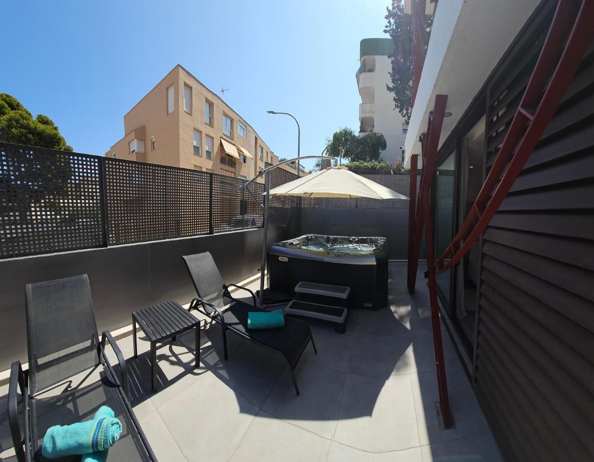 Nogalera Quintessence Apartment With Private Parking By Namaste Elite Torremolinos Luaran gambar