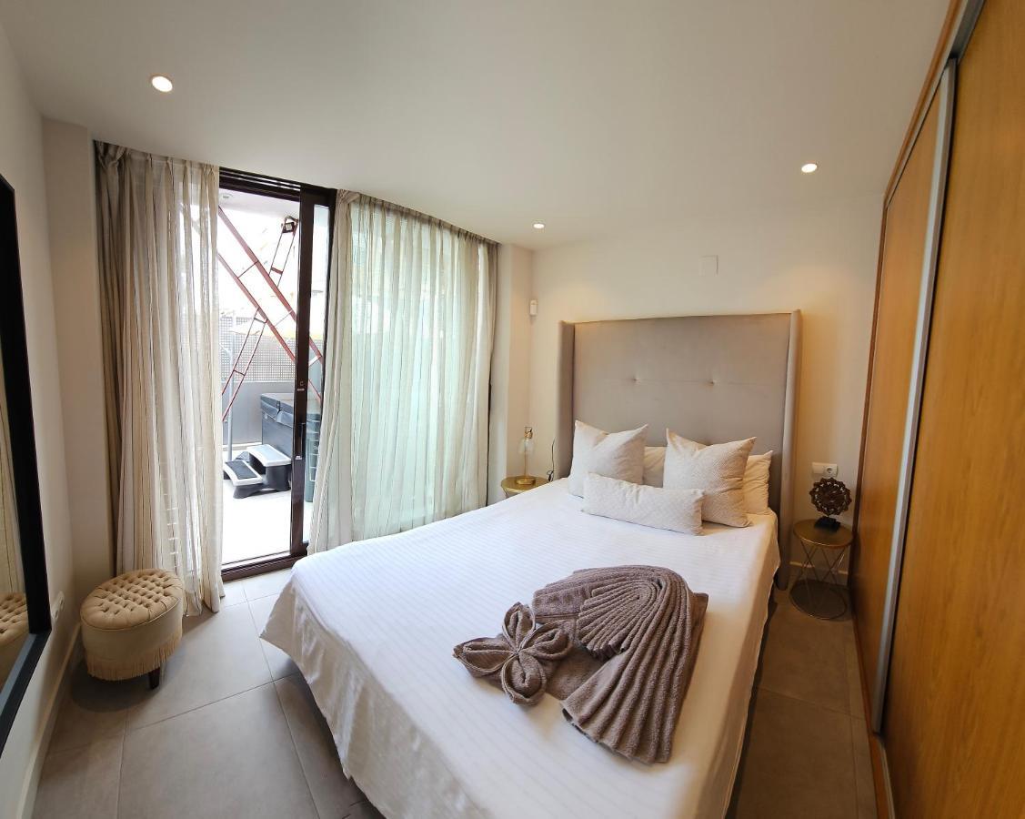 Nogalera Quintessence Apartment With Private Parking By Namaste Elite Torremolinos Luaran gambar